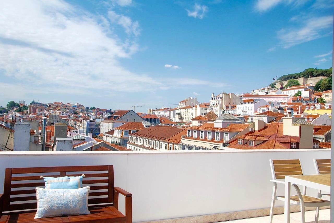 Amazing Rooftop At Center Lisbon